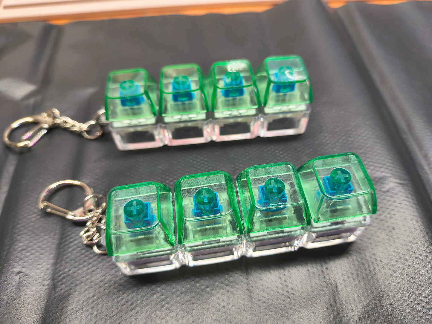 Viral Clickers Mechanical Keychain